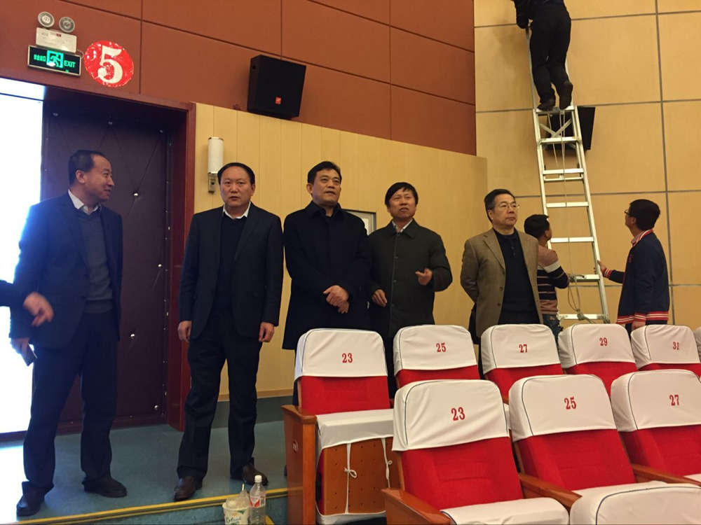 睿泰威遠(yuǎn)保安 會前安全檢查.jpg 睿泰威遠(yuǎn)保安 會前安全檢查.jpg